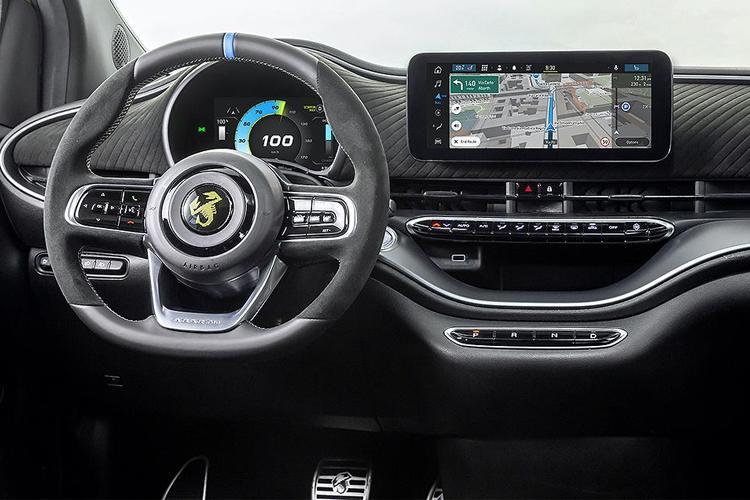 3593906 114kW 42.2kWh 3dr Auto