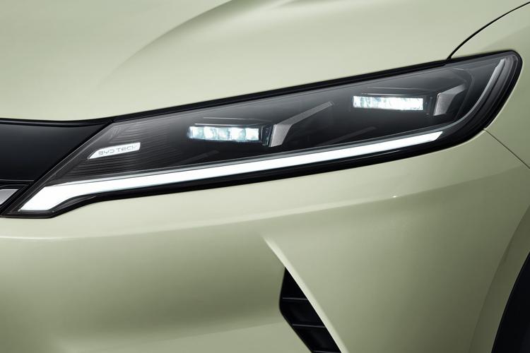 3978558 150kW Comfort 65kWh 5dr Auto