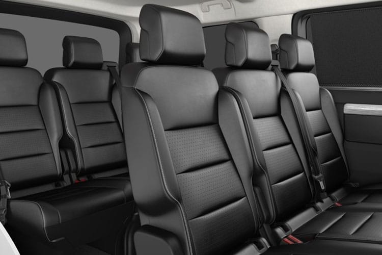 3942612 100kW You M [9 Seat] 75kWh 5dr Auto