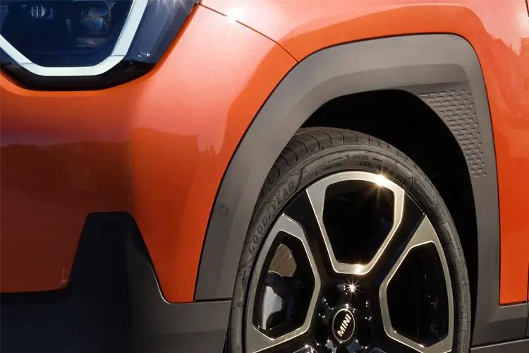 4050728 135kW E Exclusive [Level 1] 43kWh 5dr Auto