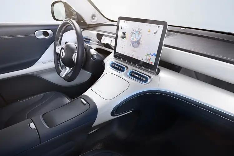 3559866 200kW Premium 66kWh 5dr Auto