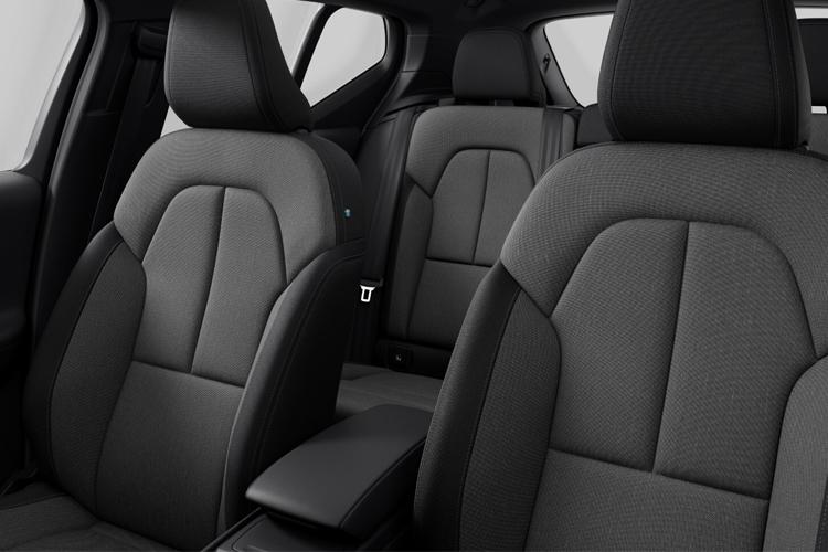 3328481 2.0 B4P Plus Dark 5dr Auto