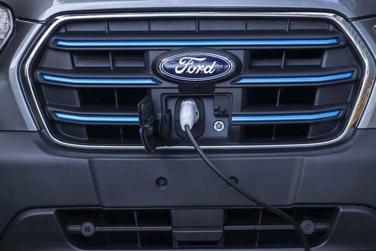 3943409 198kW 89kWh H3 Trend Van Auto