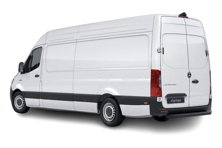3972082 150kW 81kWh Pro Chassis Cab Auto